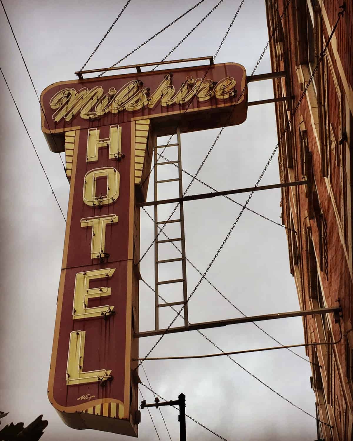 Milshire Hotel Sign